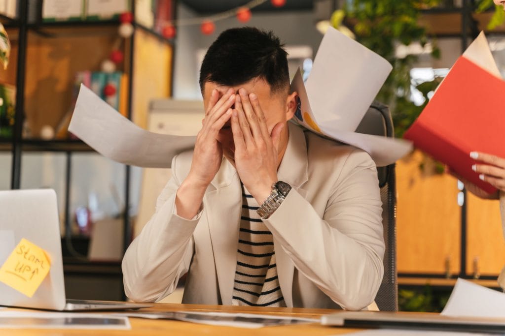 Burn-out voorkomen: een gids voor het behoud van welzijn op de werkplek