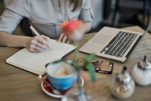 De kracht van journaling: creativiteit, helderheid en zelfontdekking ontsluiten